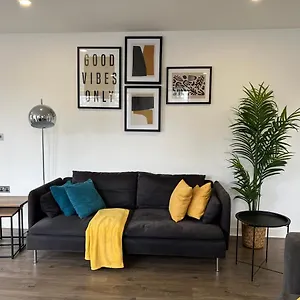 3bed Flat 3wc And Great Location Near Excel City Airport O2 And Canning Town Station Сasa de vacaciones